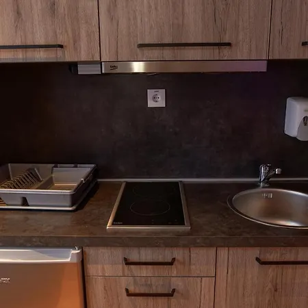 アパート Feelstone Brzeće